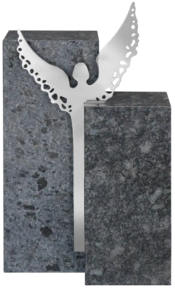 231104  Grabschmuck von Böse Natursteine AG