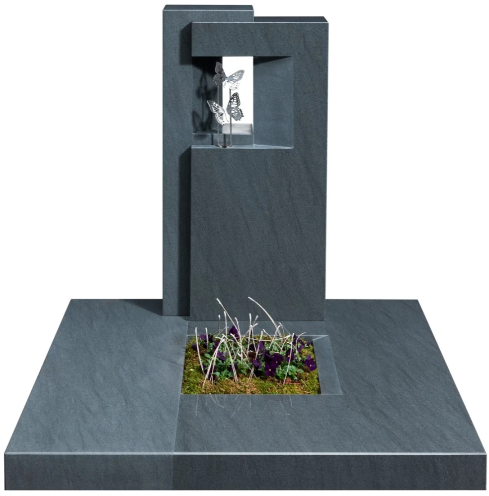 231110  Grabschmuck von Böse Natursteine AG