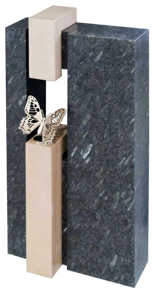 231111  Grabschmuck von Böse Natursteine AG