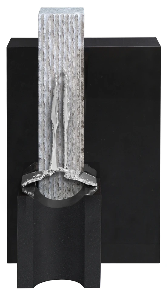 231120  Grabschmuck von Böse Natursteine AG