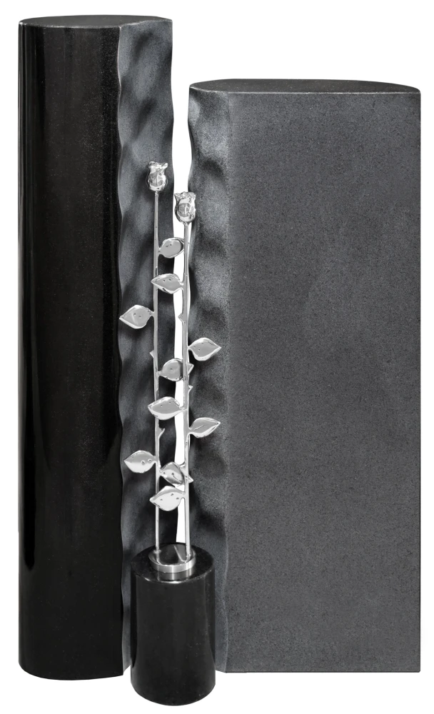 231124  Grabschmuck von Böse Natursteine AG