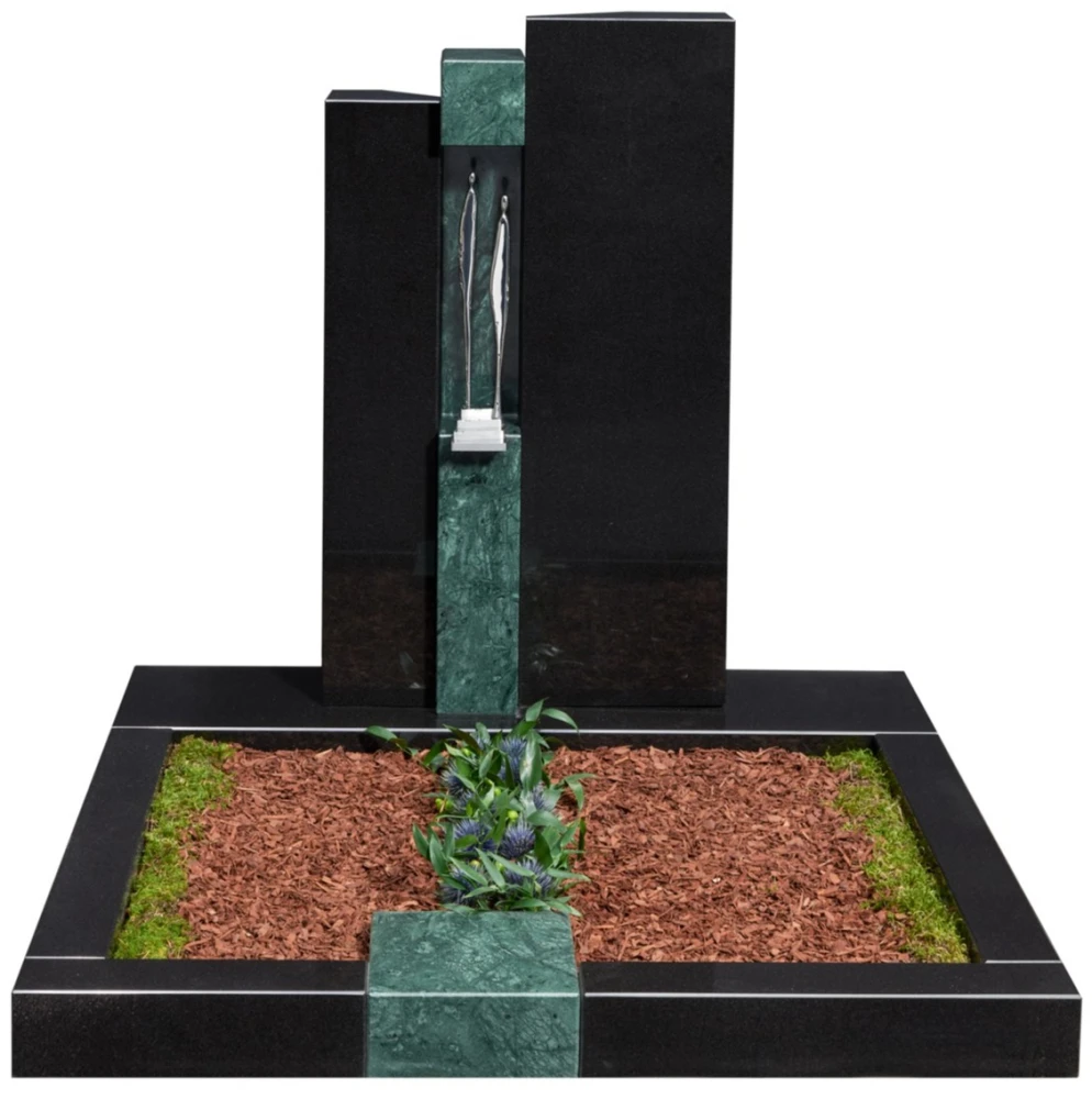 231136  Grabschmuck von Böse Natursteine AG